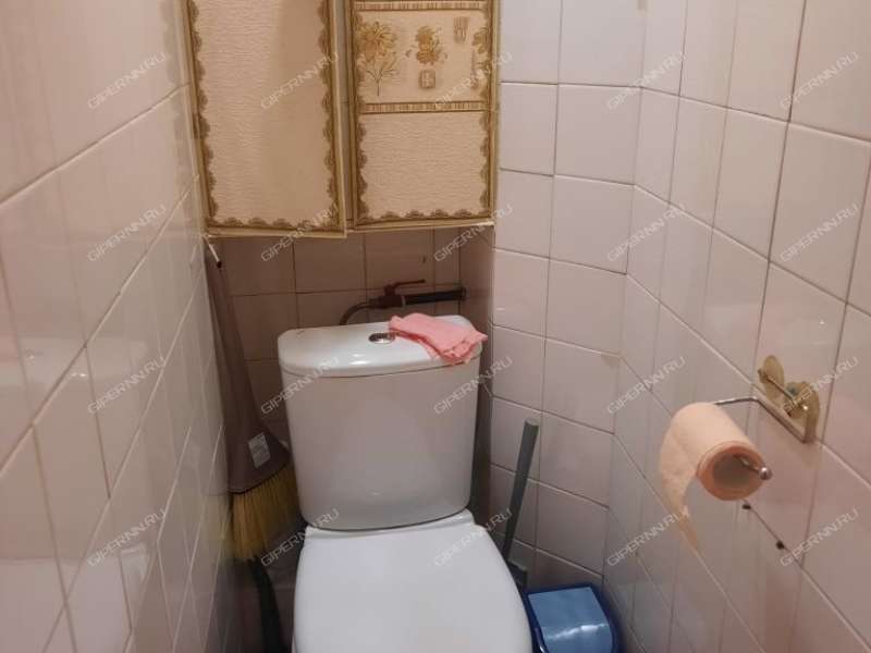 комната в доме 2 на улице Героя Советского Союза Усилова