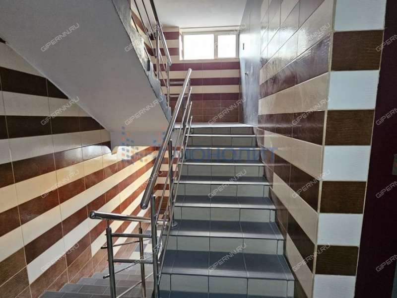 трёхкомнатная квартира на улице Верхнепечёрская дом 7 к2