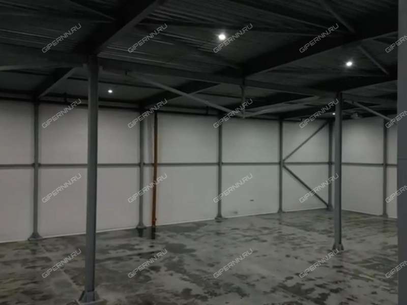 помещение под склад на Центральной улице село Федяково