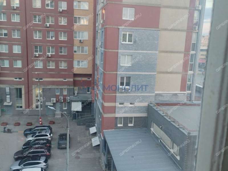 трёхкомнатная квартира на улице Советской Армии дом 16