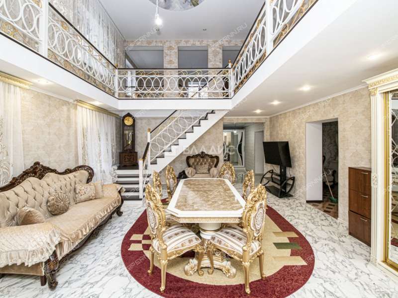 дом на Рельсовой улице