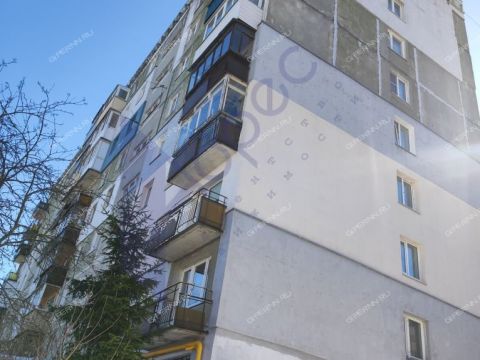 3-komnatnaya-ul-40-let-pobedy-d-13 фото