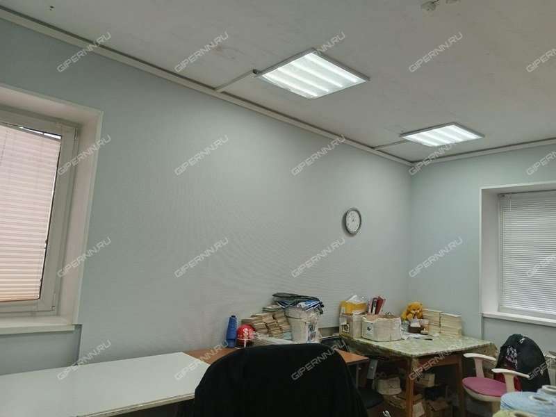 помещение под склад на Лейтенанта Шмидта ул., д.6