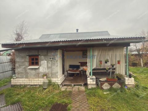 dom-krasnaya-gorka-sp-volodarskiy-rayon фото