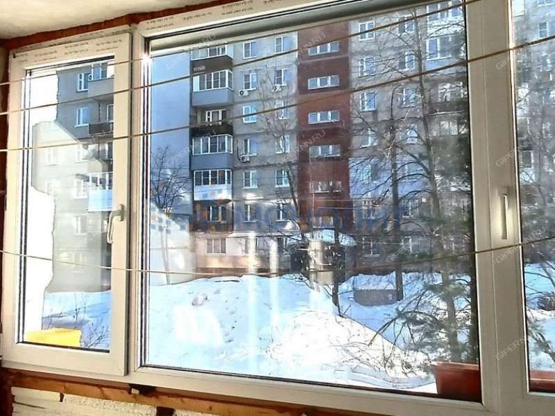 однокомнатная квартира на улице Германа Лопатина дом 11