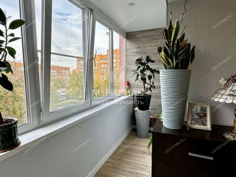 двухкомнатная квартира на улице Максима Горького дом 144