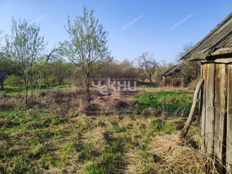 земельный участок 25 соток Центральная улица село Львово