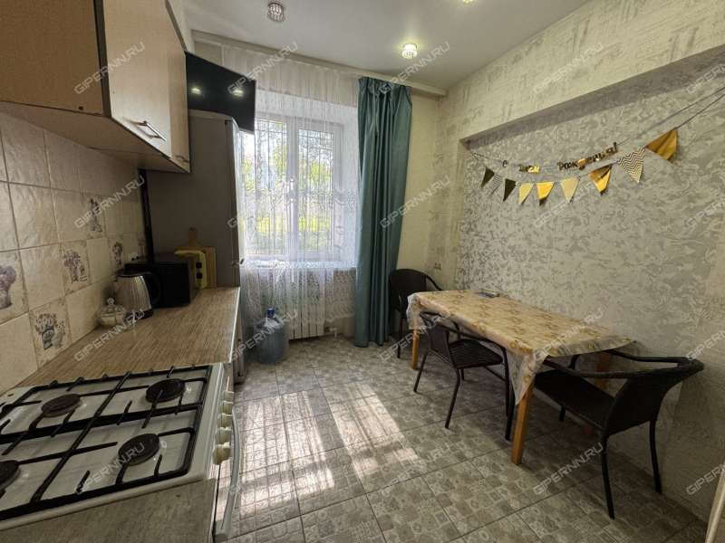 двухкомнатная квартира в Спортивном переулке дом 5 город Кстово