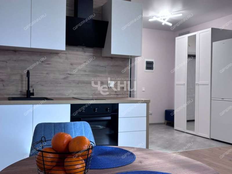 квартира-студия на улице Родионова дом 31