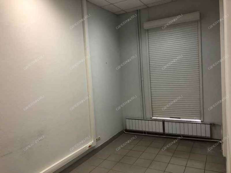 помещение под торговую площадь на Ижорская ул, д.15