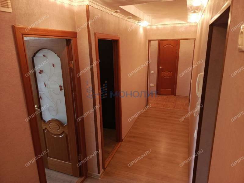 трёхкомнатная квартира на улице Карла Маркса дом 14