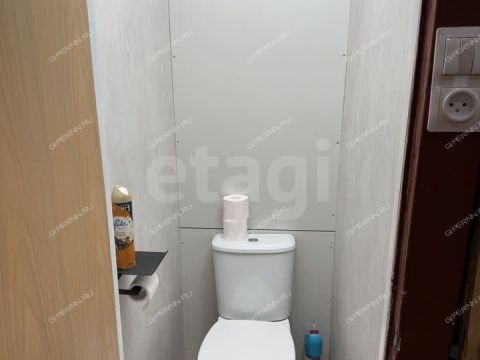 3-komnatnaya-poselok-dubenki-ul-karbysheva-d-7 фото