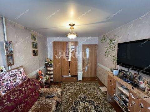 3-komnatnaya-ul-sergeya-esenina-d-19 фото