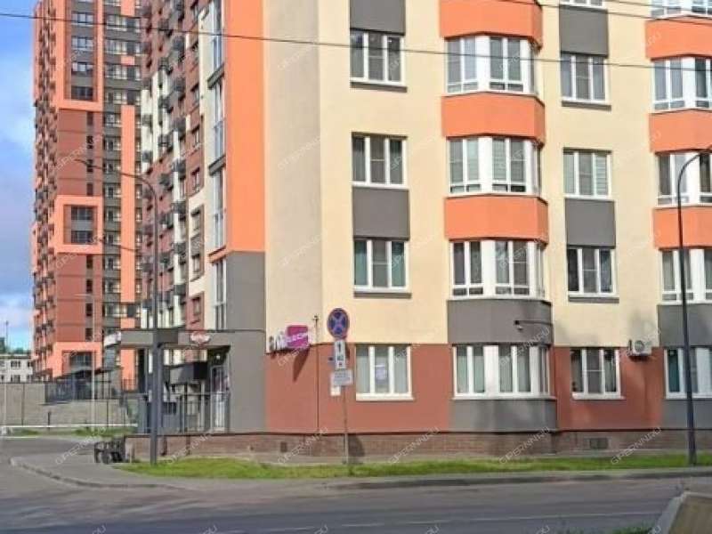 однокомнатная квартира на Красноуральской улице дом 11