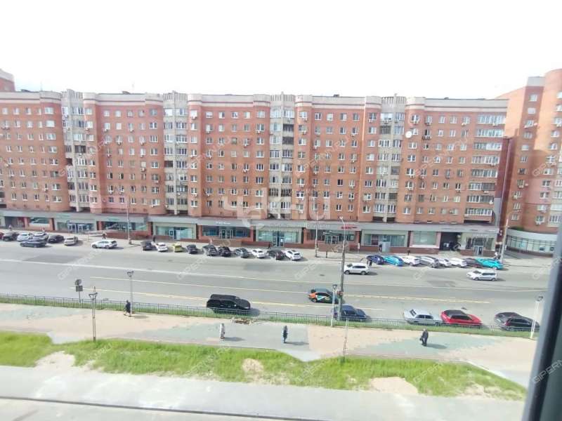 трёхкомнатная квартира на улице Максима Горького дом 73