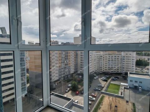 3-komnatnaya-ul-delovaya-d-22 фото