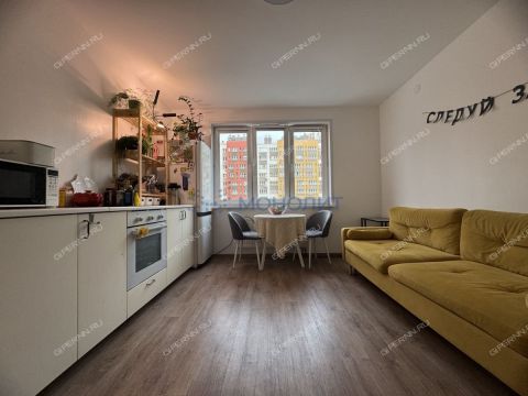 2-komnatnaya-ul-romantikov-d-13 фото