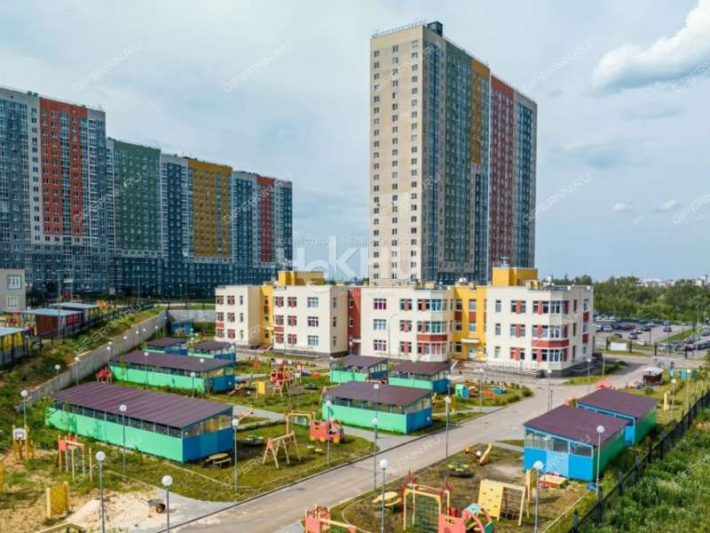 двухкомнатная квартира примерно в 0,3 км на северо-восток от д.Анкудиновка, д.3 в ЖК КМ Анкудиновский парк деревня Анкудиновка