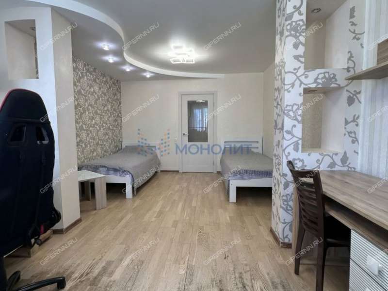 трёхкомнатная квартира на улице Карла Маркса дом 54