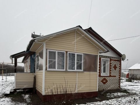 dom-derevnya-chernuha-bolshemurashkinskiy-rayon фото