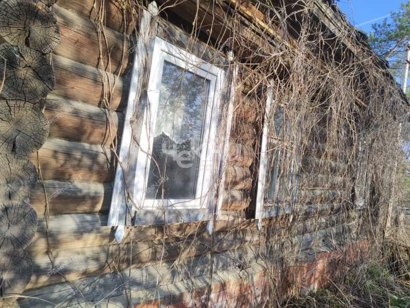 земельный участок 25 соток Центральная улица село Львово