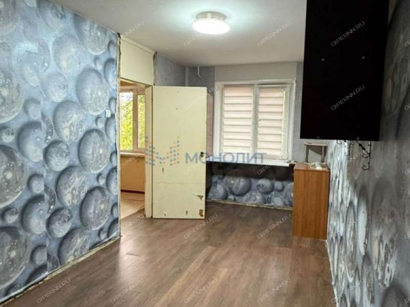 двухкомнатная квартира на улице Красных Зорь дом 6