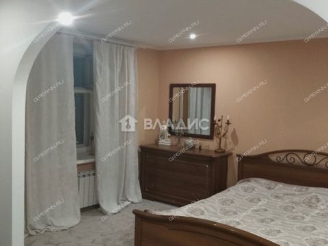 3-komnatnaya-ul-kovalihinskaya-d-64 фото