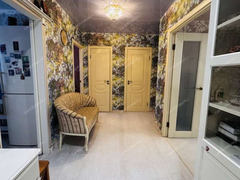 трёхкомнатная квартира на улице Обухова дом 45