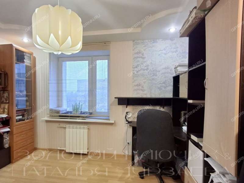 пятикомнатная квартира на улице Маршала Казакова дом 6а