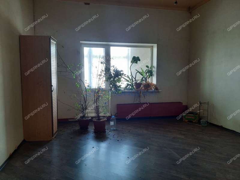 трёхкомнатная квартира на улице Мирошникова дом 2А