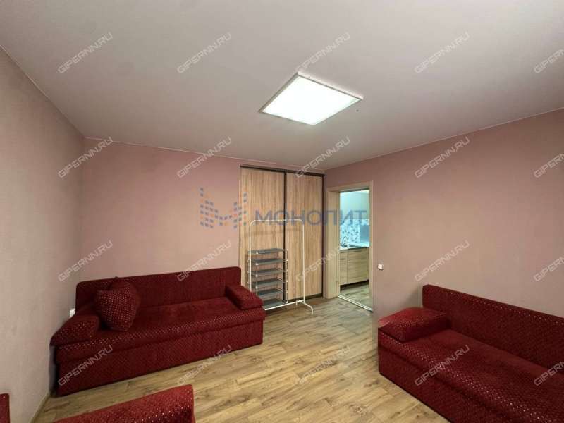 дом на Центральная деревня Утечино