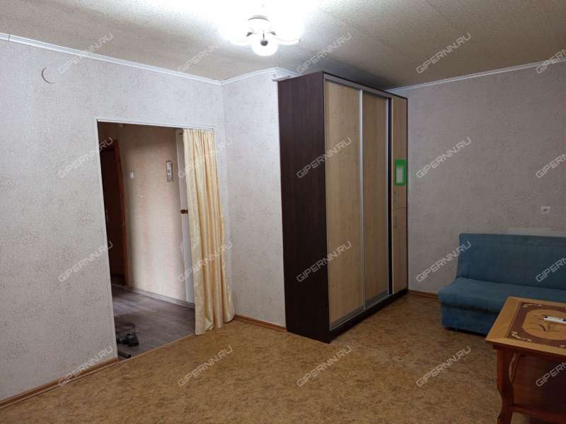 однокомнатная квартира на проспекте Бусыгина дом 48