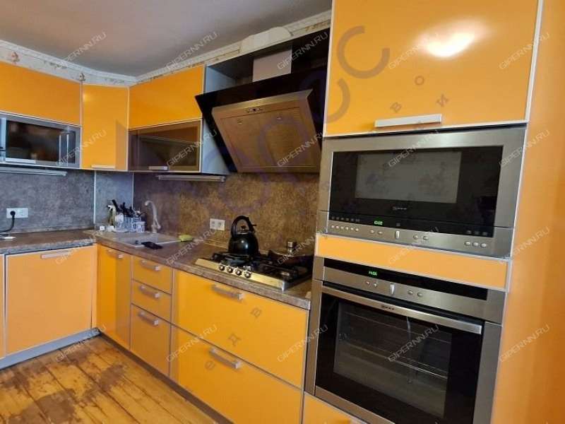 пятикомнатная квартира на Кузнечихинской улице дом 37