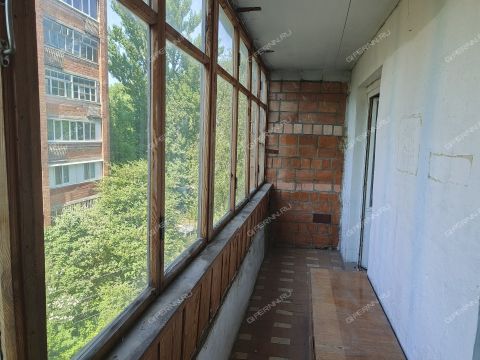 2-komnatnaya-ul-gornaya-d-6 фото