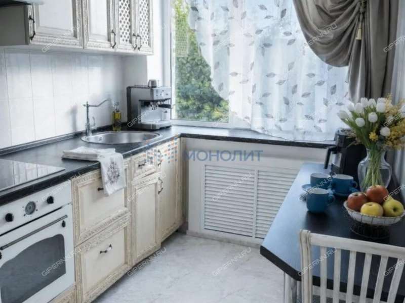 трёхкомнатная квартира на Мончегорской улице дом 30