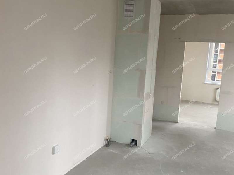 четырёхкомнатная квартира в новостройке на улице Белинского