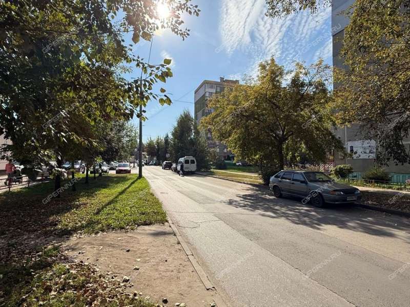 помещение под торговую площадь на улице Исполкома