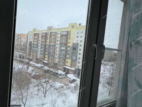 3-komnatnaya-ul-sergeya-akimova-d-22 фото