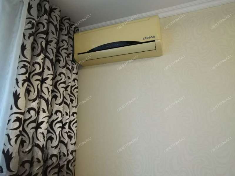 двухкомнатная квартира на улице Коминтерна дом 260