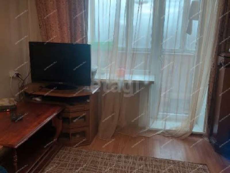 двухкомнатная квартира на улице Невзоровых дом 38/6