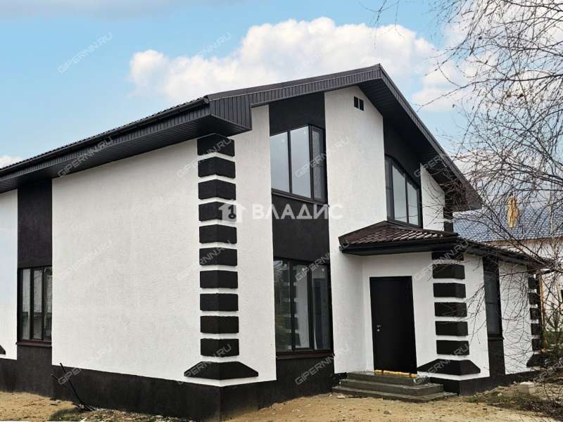 дом на улице Ягодная село Дуденево