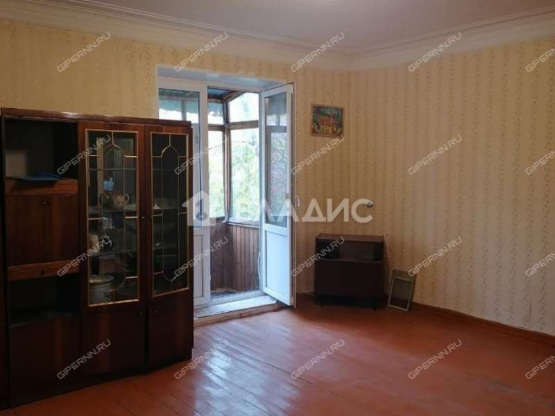 трёхкомнатная квартира на Стрелковой улице дом 65