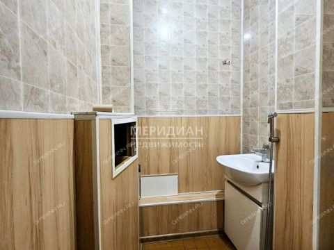 4-komnatnaya-ul-litvinova-d-40 фото