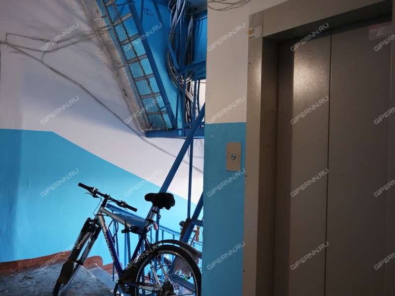 трёхкомнатная квартира на улице Мельникова дом 10