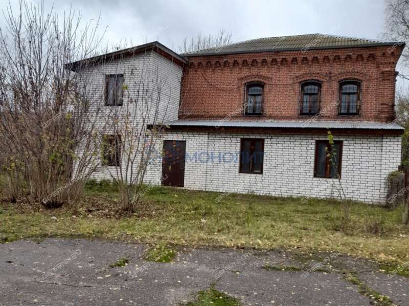 здание под офис, торговую площадь на улице Седова М.С. село Работки