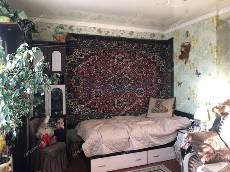 двухкомнатная квартира на улице Движенцев дом 4